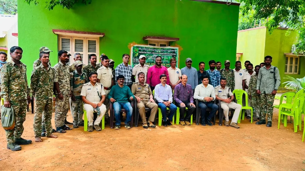 Medical specialists, state forest department officers, and PFWCI field team members following camp completion.